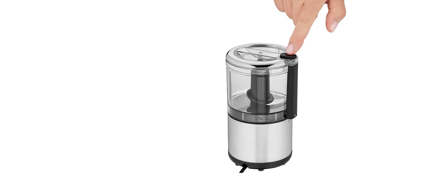 Подрібнювач WMF Küchenminis Cromargan матовий, компактний електричний подрібнювач з однією кнопкою, контейнер 0.3л, 65 Вт, пластик