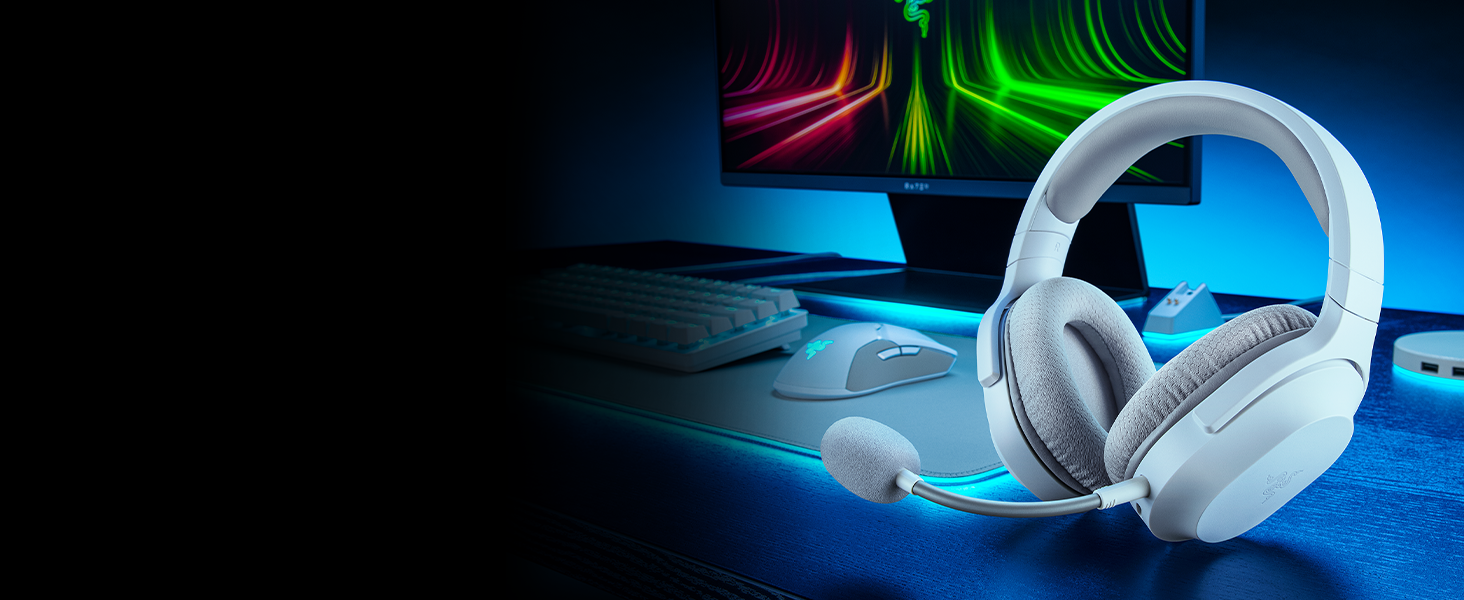 Мікрофон Razer Seiren V3 Mini USB - компактний, з LED-індикатором та функцією Tap-to-Mute