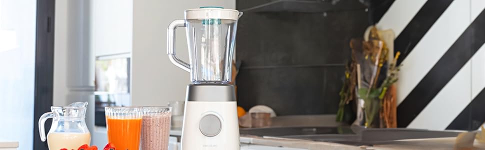 Стаціонарний блендер Cecotec Power Black Titanium 1300Max: 1300 Вт, 2 швидкості, 4 леза з титановою обробкою, 1,5 л, подрібнення льоду