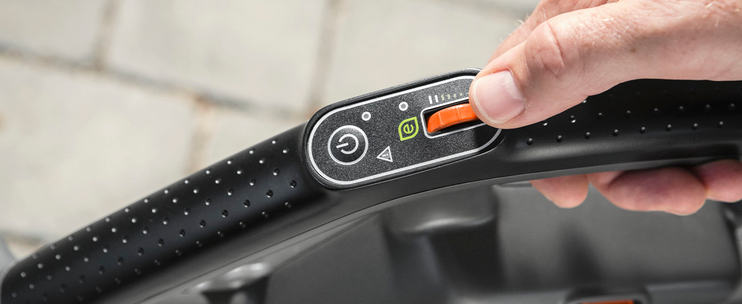 Садовий повітродув та пилосос Gardena ErgoJet 3000: потужний повітродув/пилосос з функцією подрібнення листя та збірником, 40V, без акумулятора