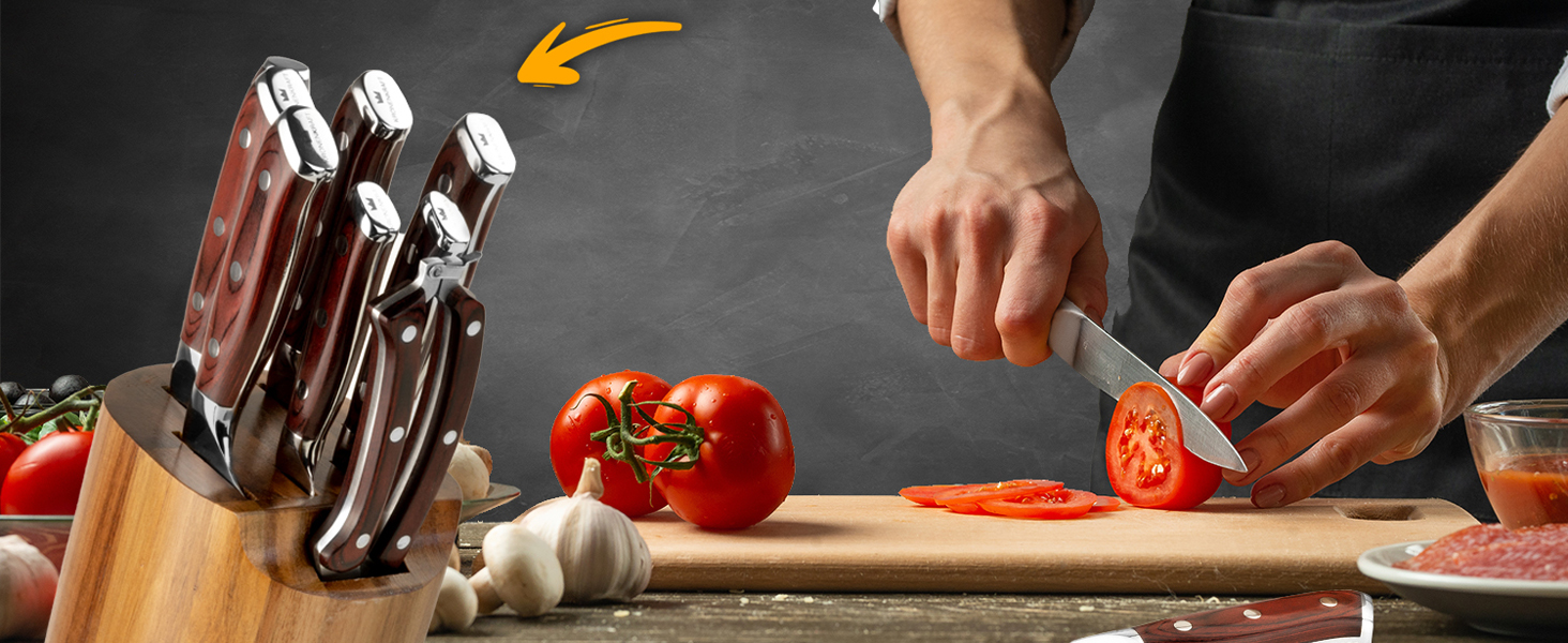 Набір кухонних ножів Kronenkraft 9-ти частинний з підставкою: 6 ножів, куряча ножиця та точилка. Матеріал ручки: Pakkaholz. Включає саторі, ніж кухаря, хлібний ніж.