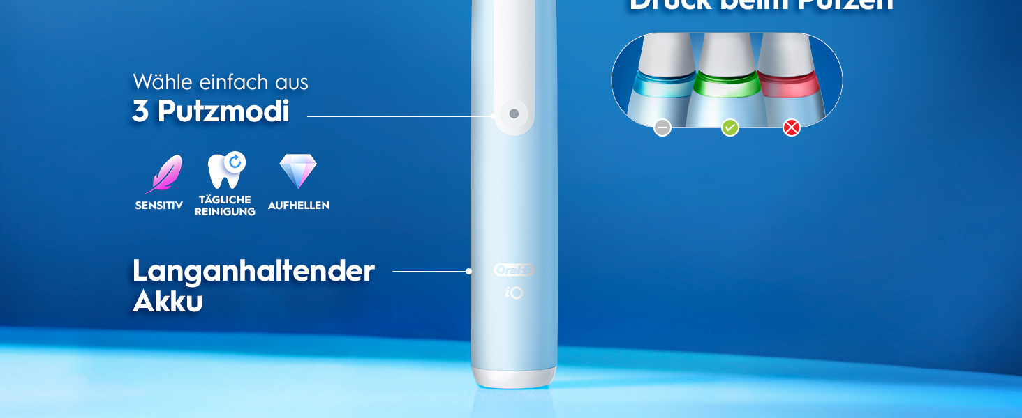 Електрична зубна щітка Oral-B iO Series 3, світло-блакитна (Ice Blue), 1 щітка + 3 смінні насадки