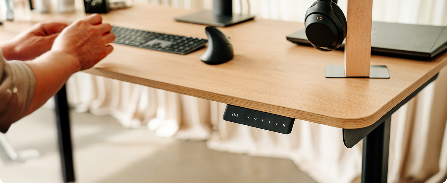 Ерготопія Десктопія Вone – Регульований стіл, Електричне підйомне шасі, Чорний, 7 років гарантії, TÜV-сертифікований