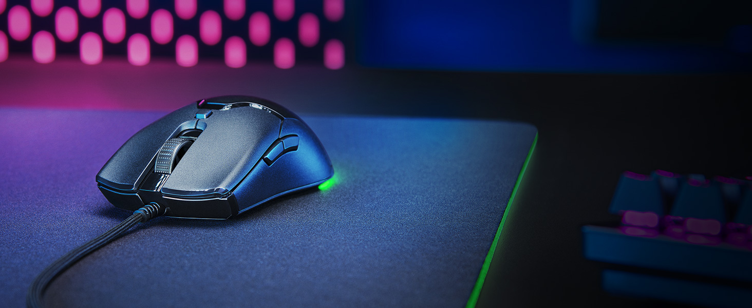 Ігрова миша Razer Viper Mini — ультралегка дротова миша (61г), оптичний сенсор 8500 DPI, RGB-підсвітка Chroma, чорна