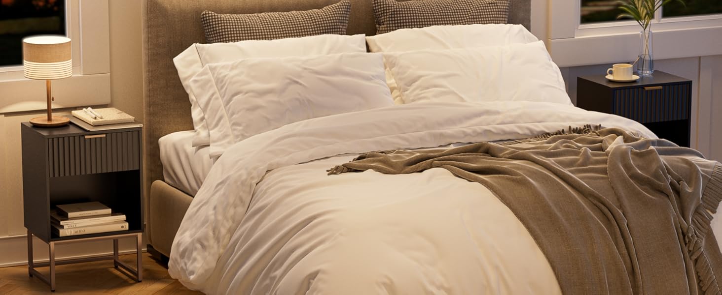 Приліжкова тумбочка з відкритим відділенням, столик для канапи в спальню та вітальню (горіх), (40 x 30 x 60 см, чорне фетрове покриття)