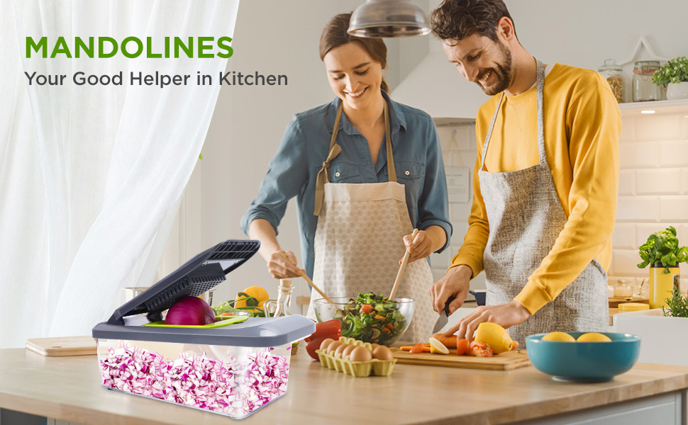 Ручний овочевий слайсер-мандоліна з 6 лезами та контейнером 3.3L - професійний овочевий слайсер з захистом рук, багатофункціональний, для слайсів, жульєну та подрібнення цибулі, чорно-зелений