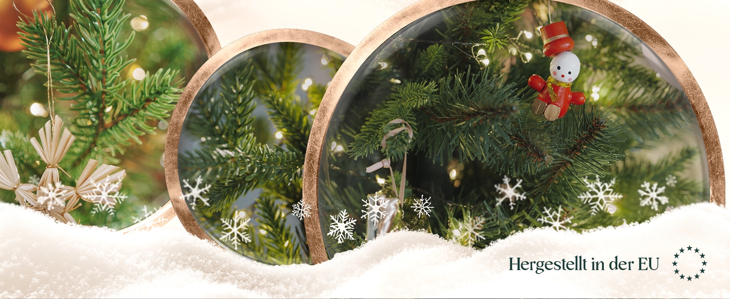 Штучна ялинка FAIRYTREES Nordman Slim Premium 220 см, білий засніжений сосновий колір, ПВХ, з натуральними шишками та дерев'яною підставкою