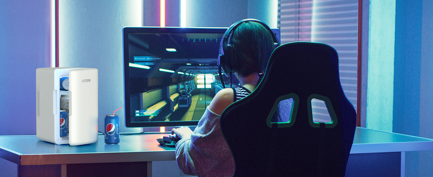 AstroAI Міні холодильник 2-в-1, 6 літрів, з функцією охолодження та підігріву, 12V/220V, для авто, офісу та гуртожитку (Бежевий)