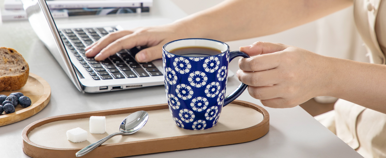 Набір кавових чашок Vancasso Selene, 6 шт., 360 мл, блакитно-білий вінтажний дизайн