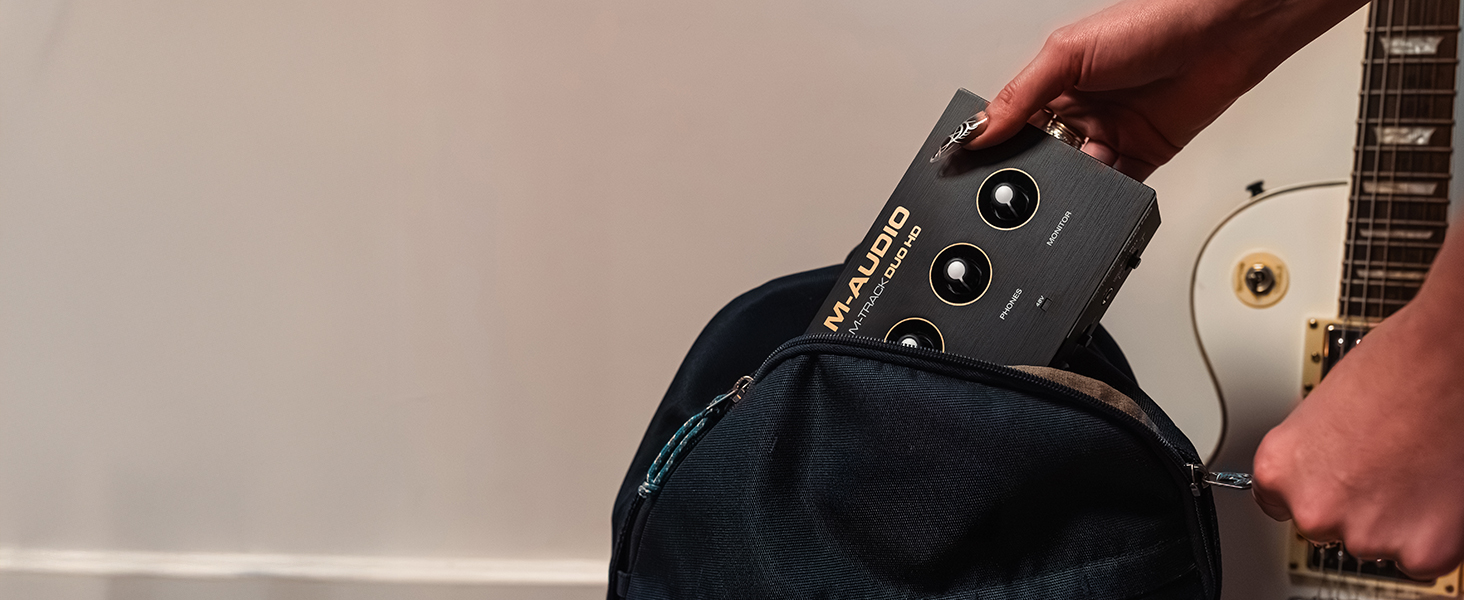 Аудіоінтерфейс M-Audio M-Track Duo для запису, стрімінгу та подкастів - 2 XLR/Line входи, 192kHz, з програмним забезпеченням