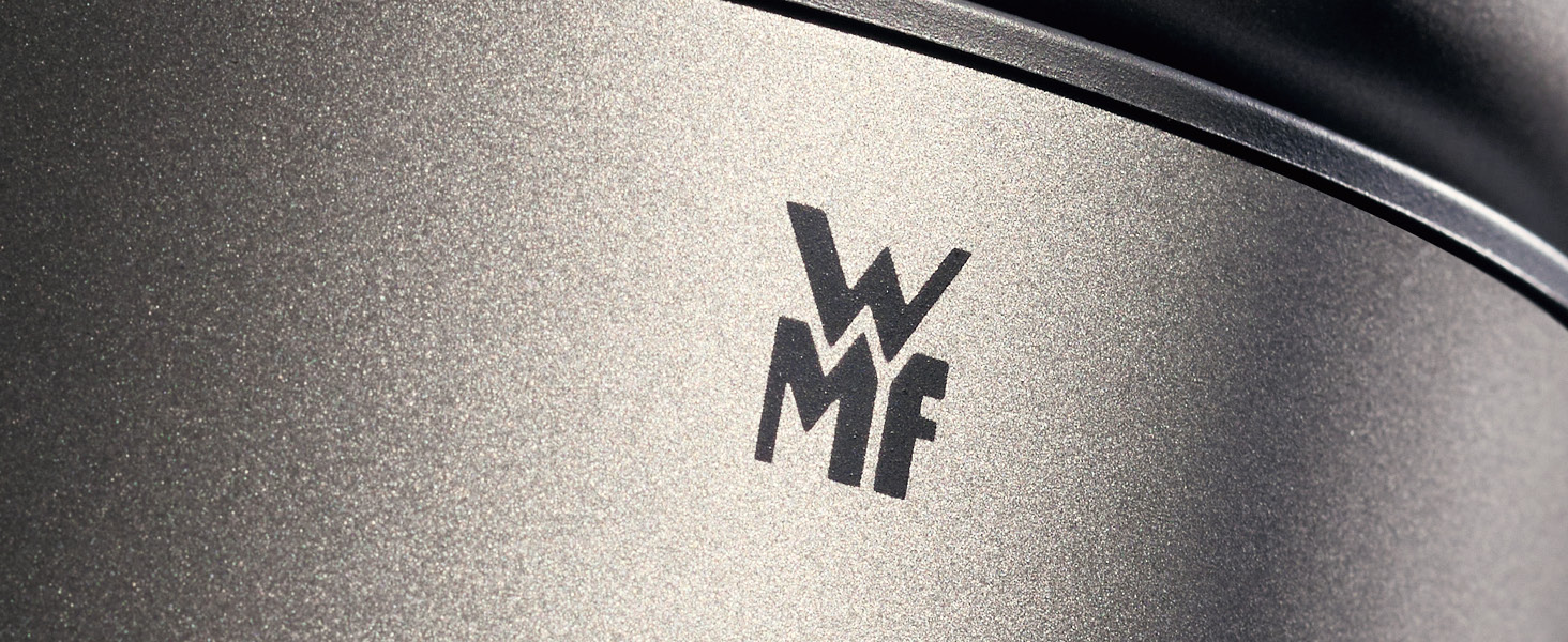 Електричний чайник WMF Lono Silk 1.6 л з нержавіючої сталі, з фільтром від накипу, бездротовий, з поворотним підставою, антижирове покриття, відкривання однією рукою, зовнішній індикатор рівня води