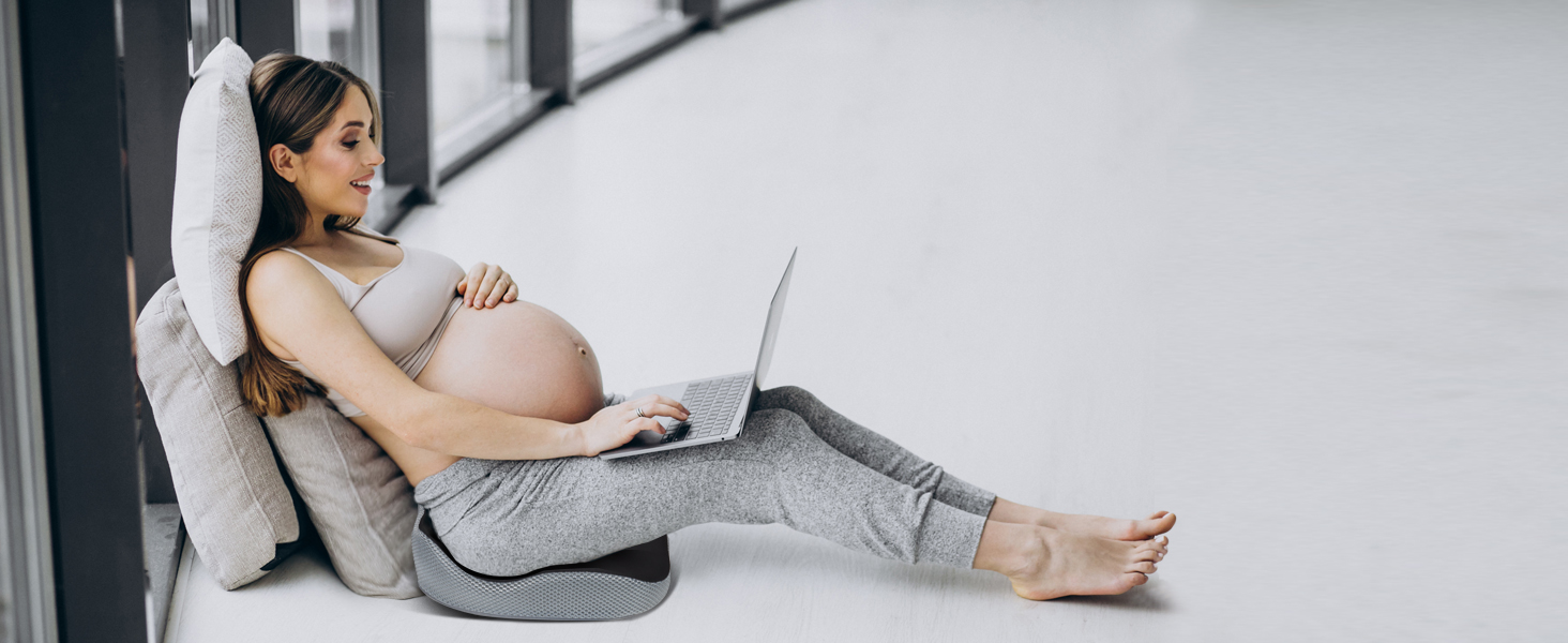 Подушка для офісного крісла з Memory Foam: ортопедична підкладка під куприк для зменшення тиску, широка подушка для сидіння для офісу, автомобіля та інвалідного візка, чорно-сіра