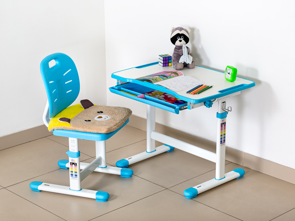 Комплект Evo-kids (стіл+стілець) Evo-06 Ergo Blue (арт. Evo-06 Ergo BL)